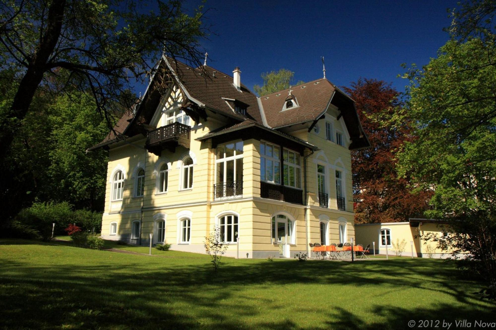 Villa Nova - Hotel Garni Waidhofen an der Ybbs Bagian luar foto